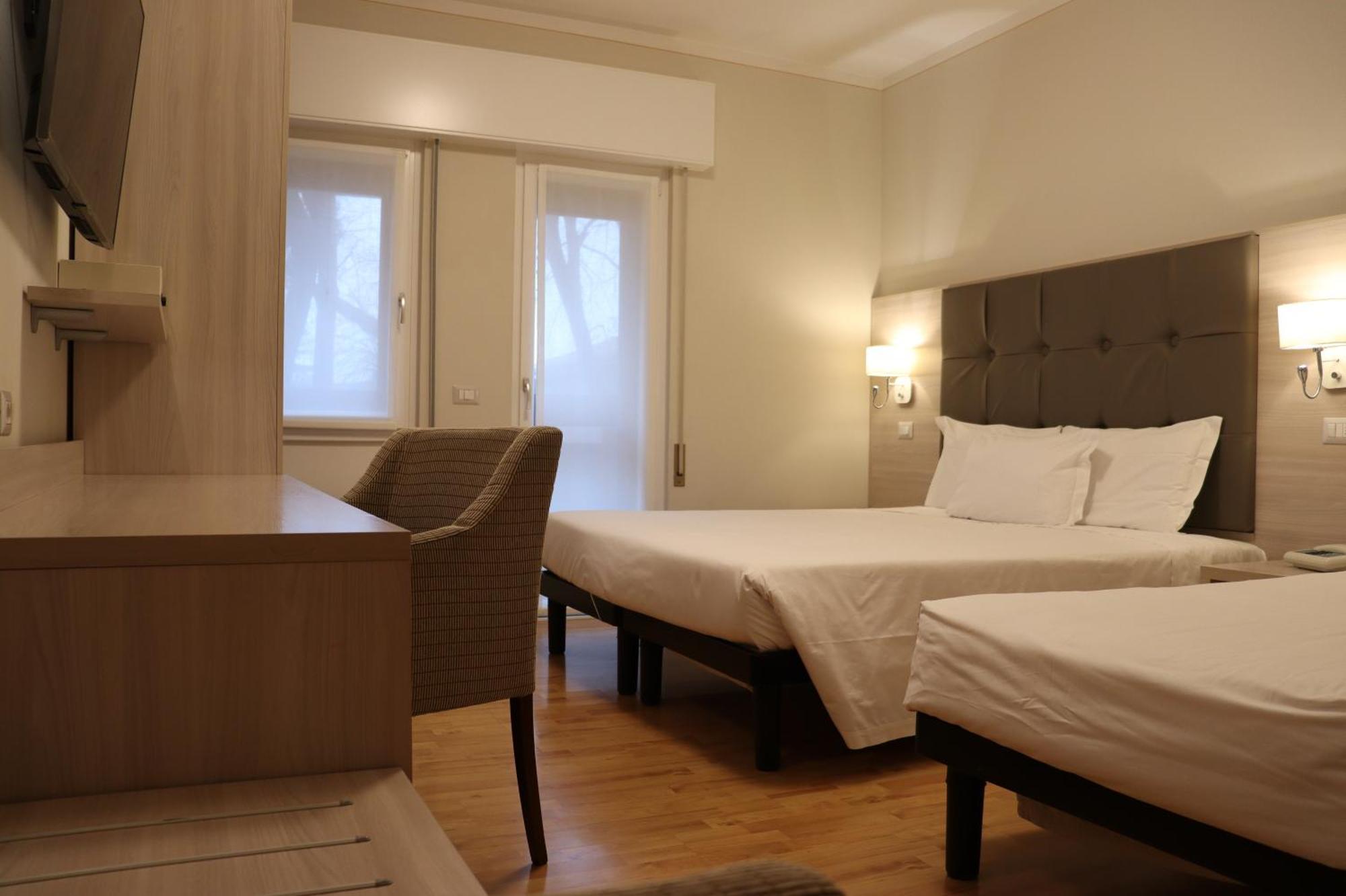 Hotel Montereale Pordenone Εξωτερικό φωτογραφία