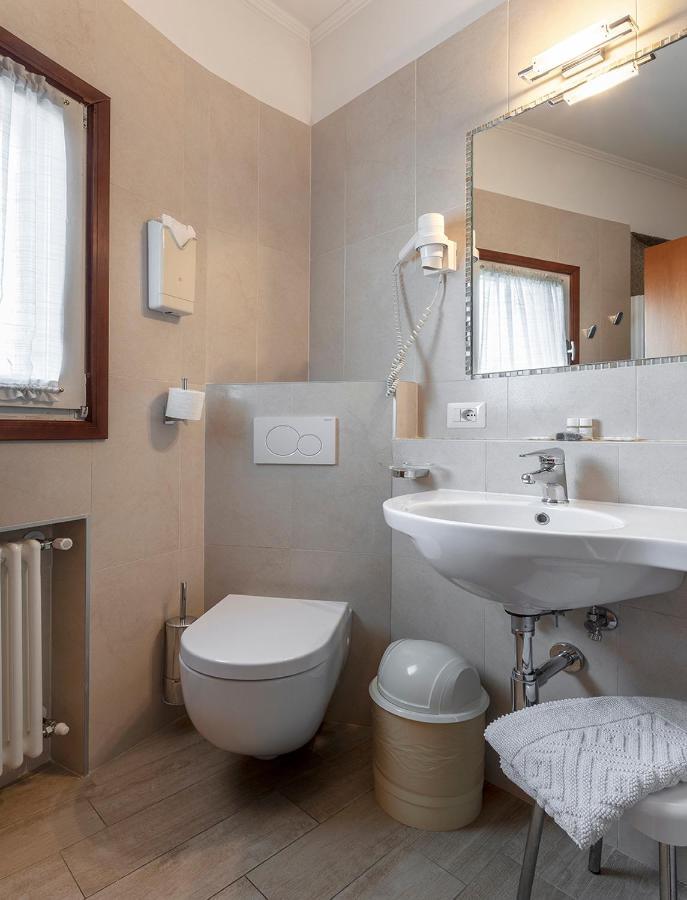 Hotel Montereale Pordenone Εξωτερικό φωτογραφία